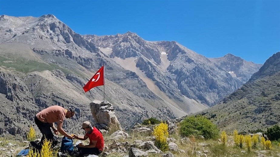 Dağcılık Temel Kamp ve Yaz Yürüyüş Eğitimi Niğde Aladaglar'da Gerçekleştirildi