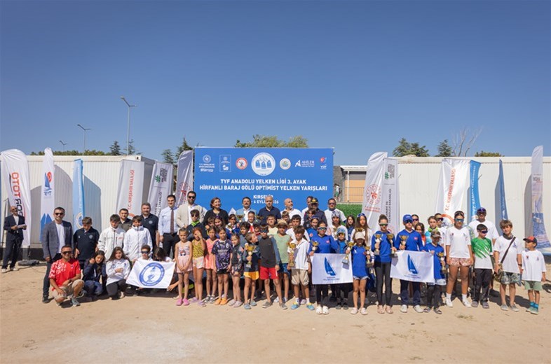 TYF Anadolu Yelken Ligi 3. Ayak Kırşehir – Hirfanlı Baraj Gölü Optimist Yelken Yarışları Tamamlandı