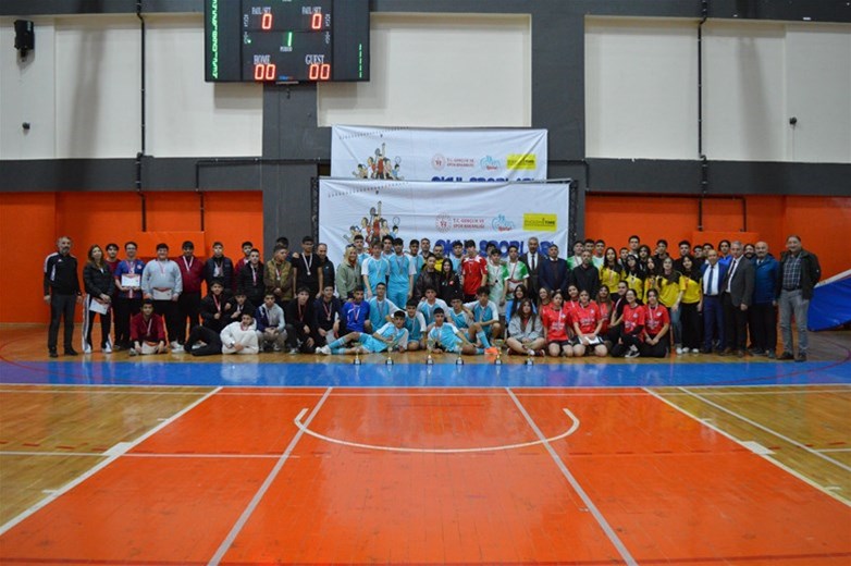 Hentbol'da Final Heyecanı