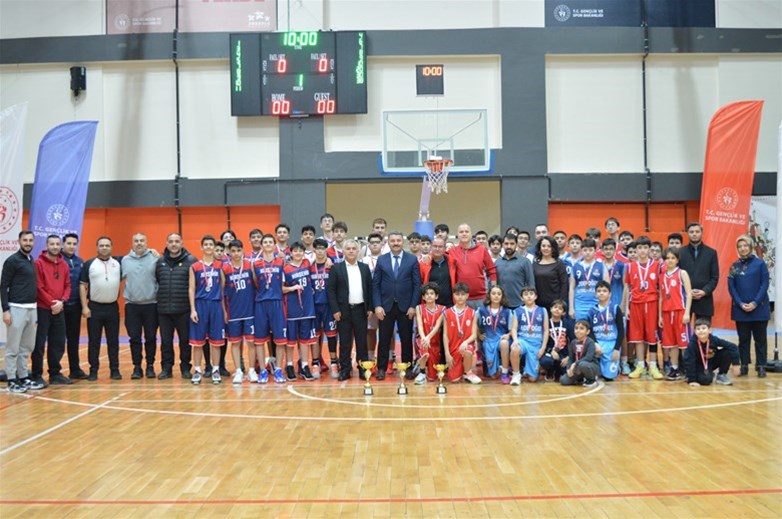 Bir hayalle başladı, madalya ile taçlandı