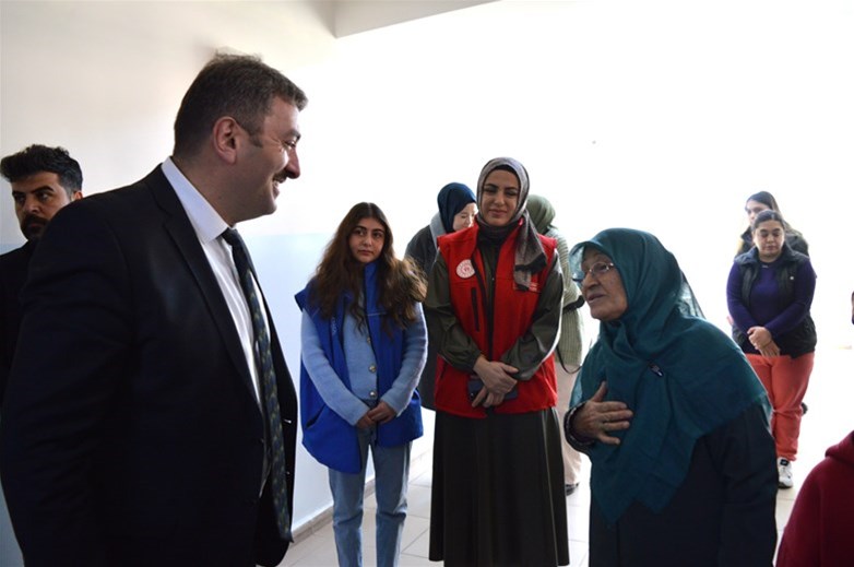 Vatan Size Minnettar